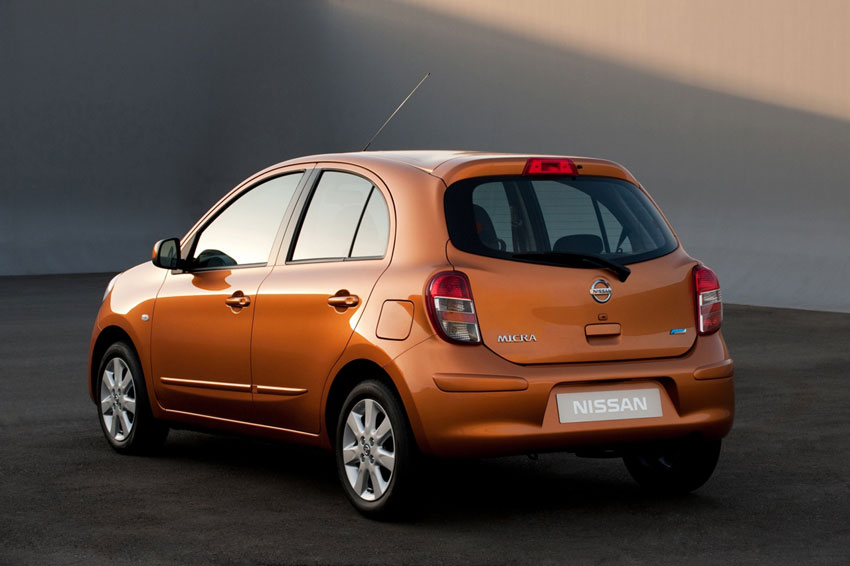 Nissan-e-mc-donalds-oferecem-10-March-em-promocao
