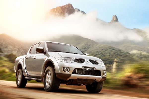 Mitsubishi-Motors-participa-da-edicao-de-20-anos-da-Agrishow