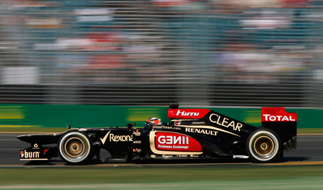 kimi-raikkonen-leva-lotus-Renault-a-vitoria-no-GP-da-australia
