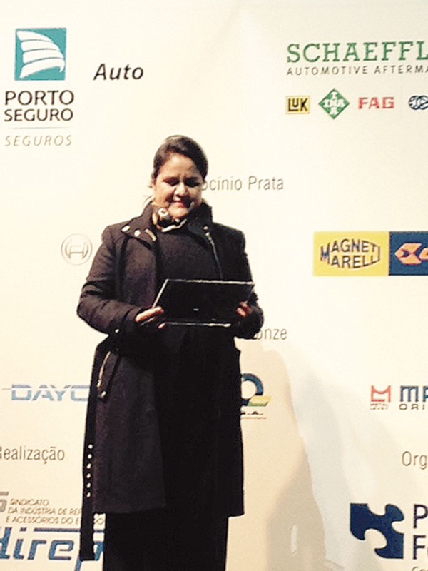 Elaine Cristina dos Santos Endo, sócia da Mecânica Kyodai