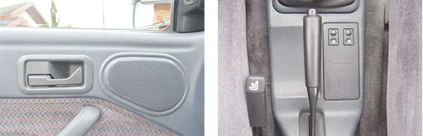 Os auto-falantes ficavam na parte superior das portas / O comando dos vidros elétricos migrou da porta para o console central, ao lado a alavanca de regulagem de altura do banco do motorista