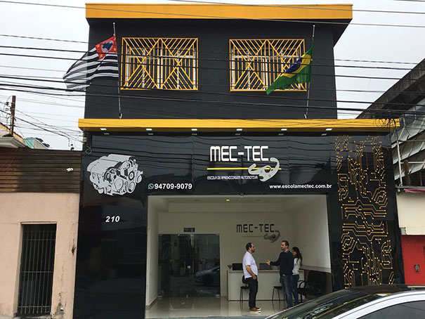 Escola Mec-Tec inaugura sua primeira unidade no Carrão, na Zona Leste ...