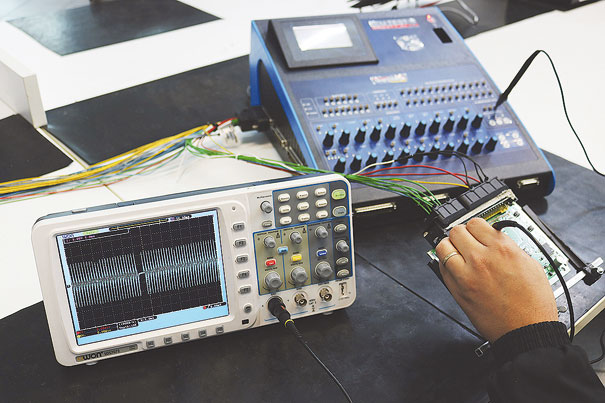 Foto 5 - Testes de entrada do sinal de rotação